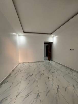 Appartement à Louer à Dakar à Mermoz image 5