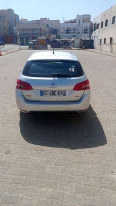 Peugeot 308 2016 image 12