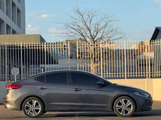 Hyundai Avante GDI 2017 image 13