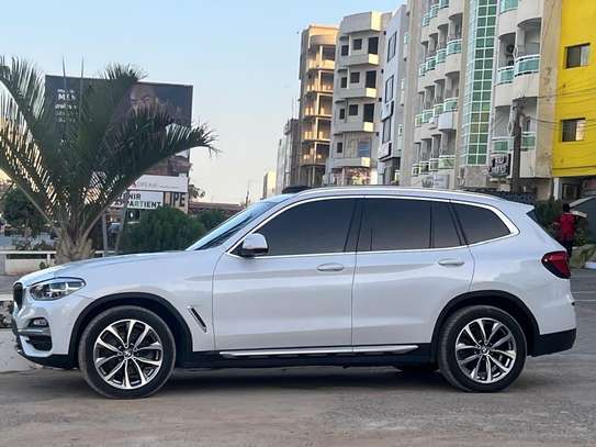 2019 BMW X3 XDRIVE FULL OPTION TRÈS PROPRE image 9