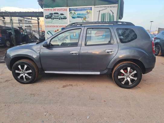 renault duster 2017 image 2