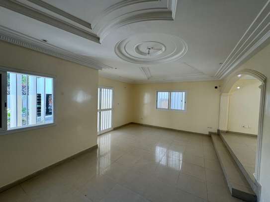 Villa à louer aux Almadies image 4