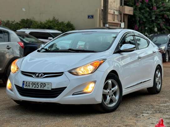 Hyundai avante image 2