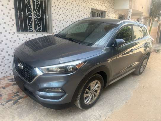 Hyundai Tucson image 3