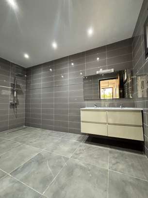 Appartement à louer à Mermoz image 4