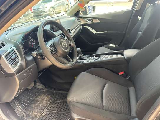 Mazda 3 2018 image 10