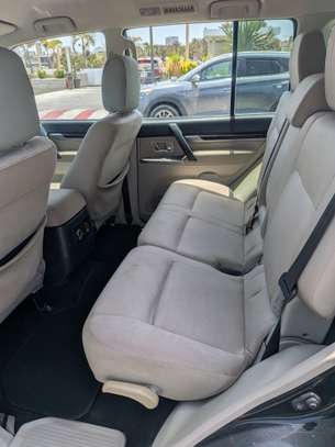 Mitsubishi Pajero 2016 3.5L V6 essence image 5