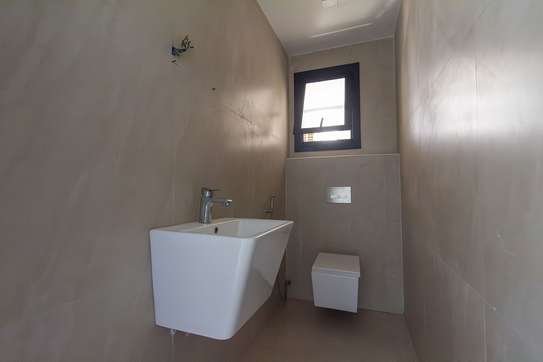 Appartement F4 avec vue sur mer à louer au virage image 3