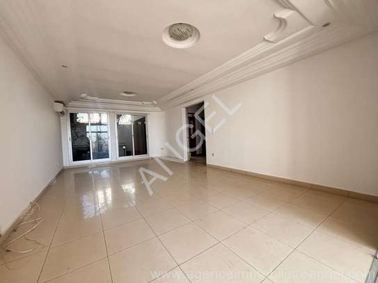 Ref_2931_GL  Appartement à louer à fenêtre Mermoz image 9