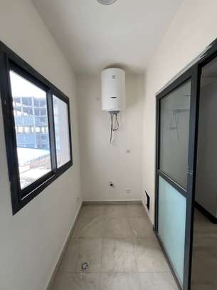 F4 de 160 m² neuf visible à Mermoz image 10