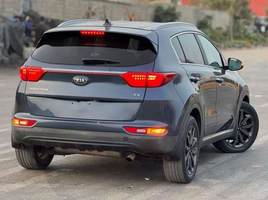 Kia Sportage ex image 3