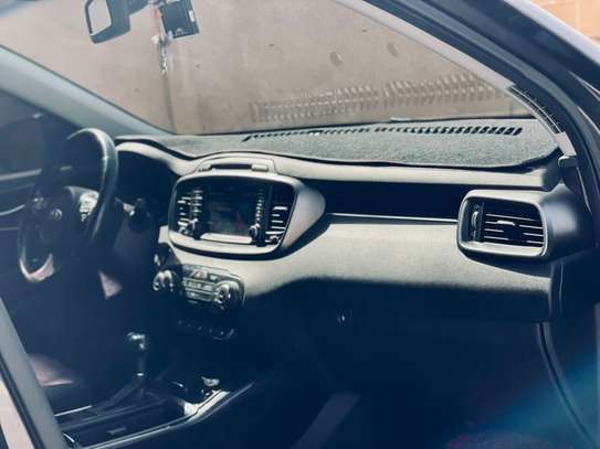 KIA SORENTO 2017 image 9