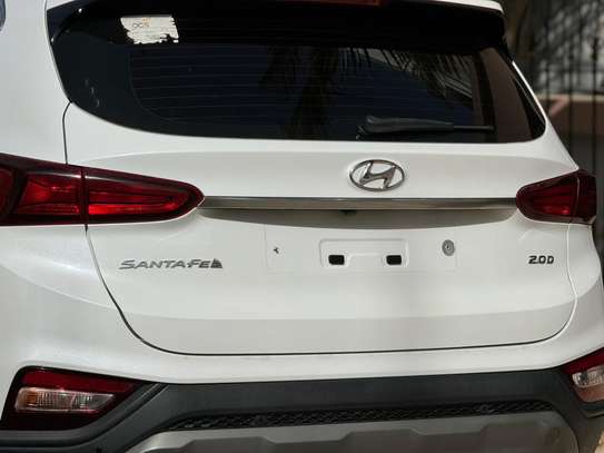 Hyundai  Santafe  2020 image 11