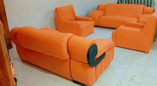 Canape 7 places à bon état image 1