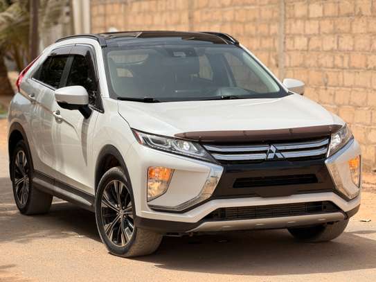 MITSUBISHI ECLIPSE CROSS 2019 image 3