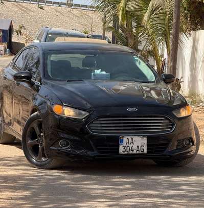 Ford fusion image 2