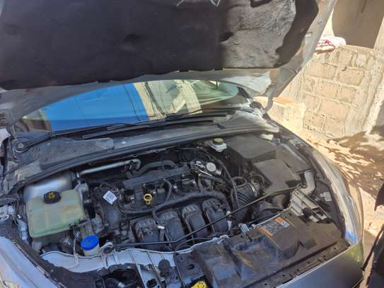 2018 Ford focus titanium image 6