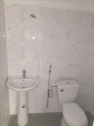Sacré cœur derrière résidence mamoune F4 à louer image 7