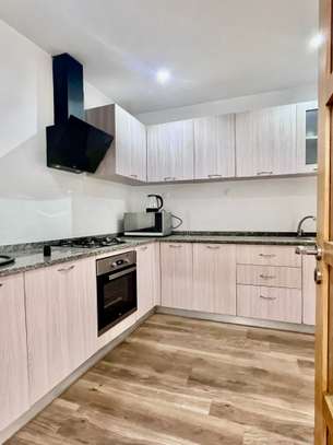 Charmant Appartement F4 Meublé à louer aux mamelles image 4