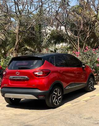 Renault QM3 ou CAPTUR Phase2 image 2