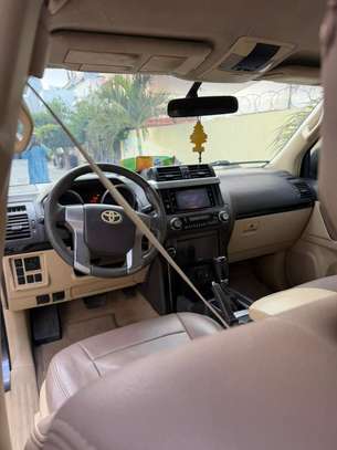 TOYOTA LAND CRUISER PRADO GXR 2016 image 5