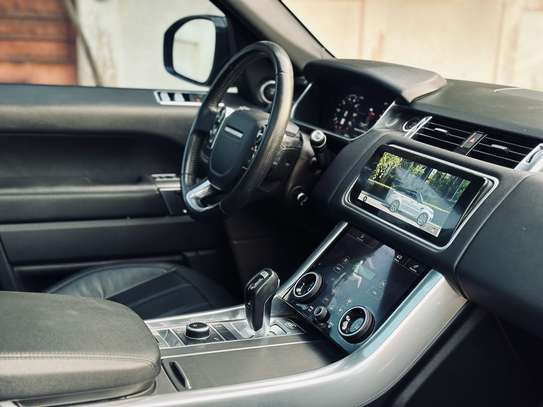 RANGE ROVER SPORT 2019 image 7