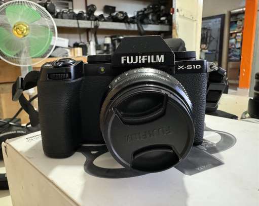 Fujifilm XS_10 image 1