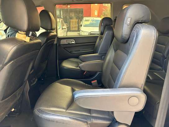 Ssangyong Korando Turismo 2017 image 6