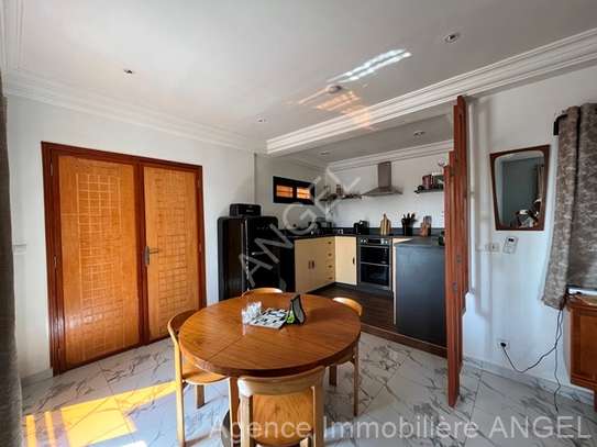 Ref_33836_PL Bel appartements meublé au 3ème étage à Baobab image 3