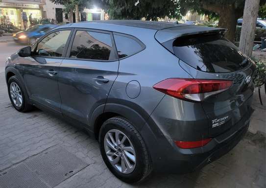 Hyundai tucson  2018 image 9