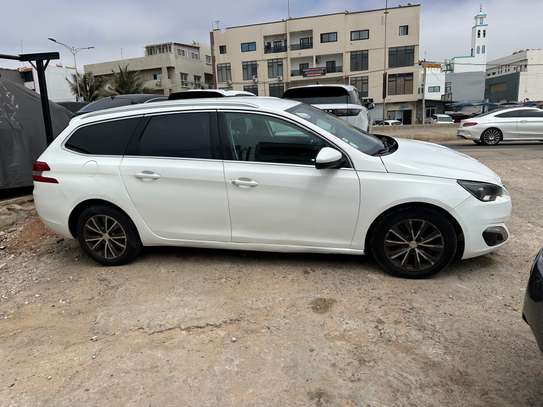 Peugeot 308 sw image 1