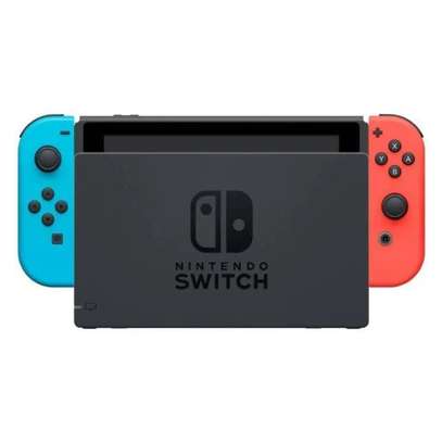 Nintendo Switch image 6