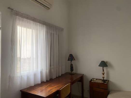 Bel appartement F2 à louer au plateau image 5