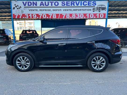 Hyundai Santa Fe 7 places diesel 2018 image 1