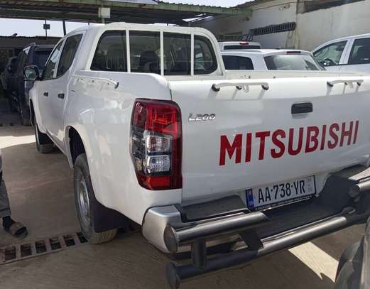 Mitsubishi L200 2024 image 6