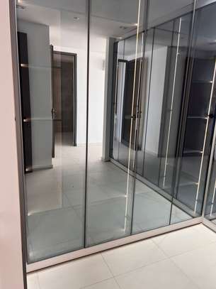 Grand apt F5 tout neuf à Ngor virage image 6