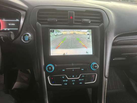 Ford Fusion 2018 SE Ecoboost image 9