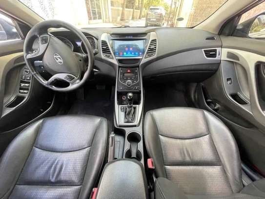 Hyundai Avante 2014 image 6