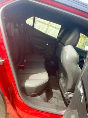 Peugeot GT 2022 image 11
