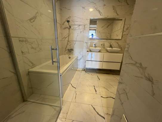 Appartement F4 à louer à Fann Mermoz sur la corniche image 10