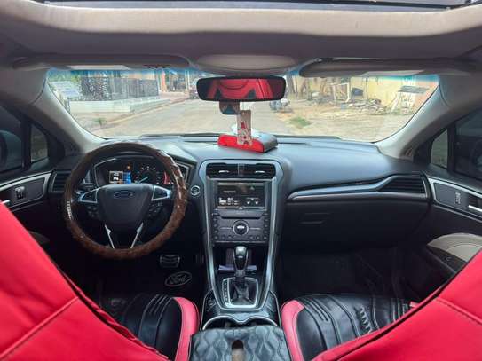 Ford Fusion Titanium 2015 image 4