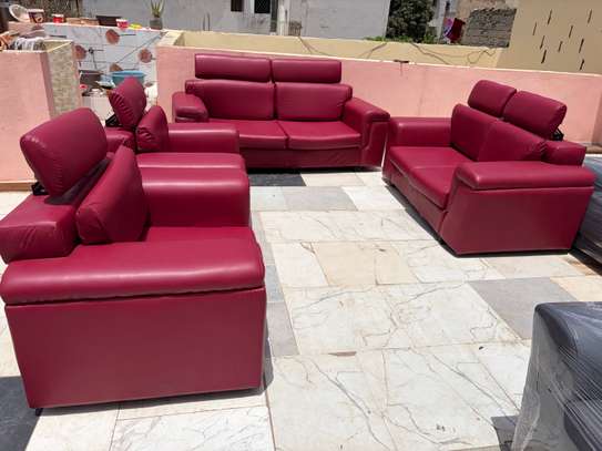Salon 7 place vip image 3