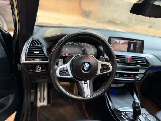BMW X4 M40 image 8