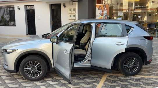Mazda CX5 2022 image 10