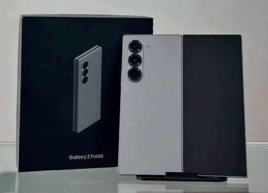 Samsung fold6 image 2