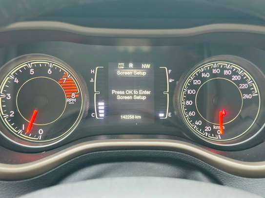 Jeep Cherokee 2016 image 11