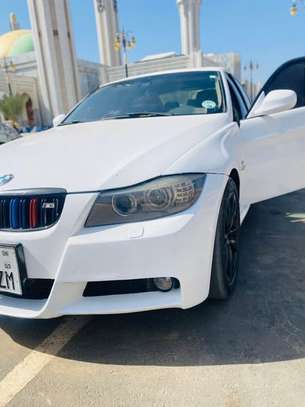 BMW 328i image 13