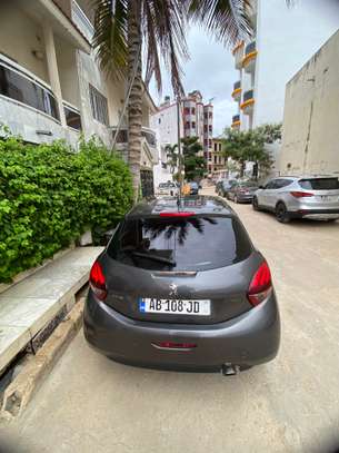 PEUGEOT 208 2018 3Cylindres image 7