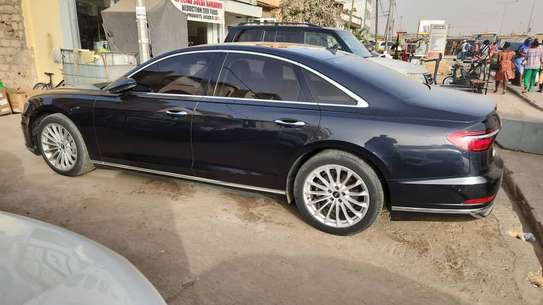Audi A8L diesel 2021 image 9