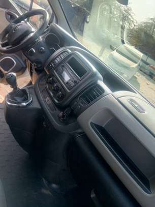 RENAULT TRAFIC 2015 image 10